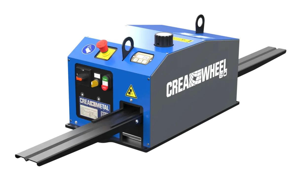 CREA-WHEEL 60 Basic von der Bedienseite mit Hauptschalter, Not-Aus, Digitalanzeige und Einstellknopf